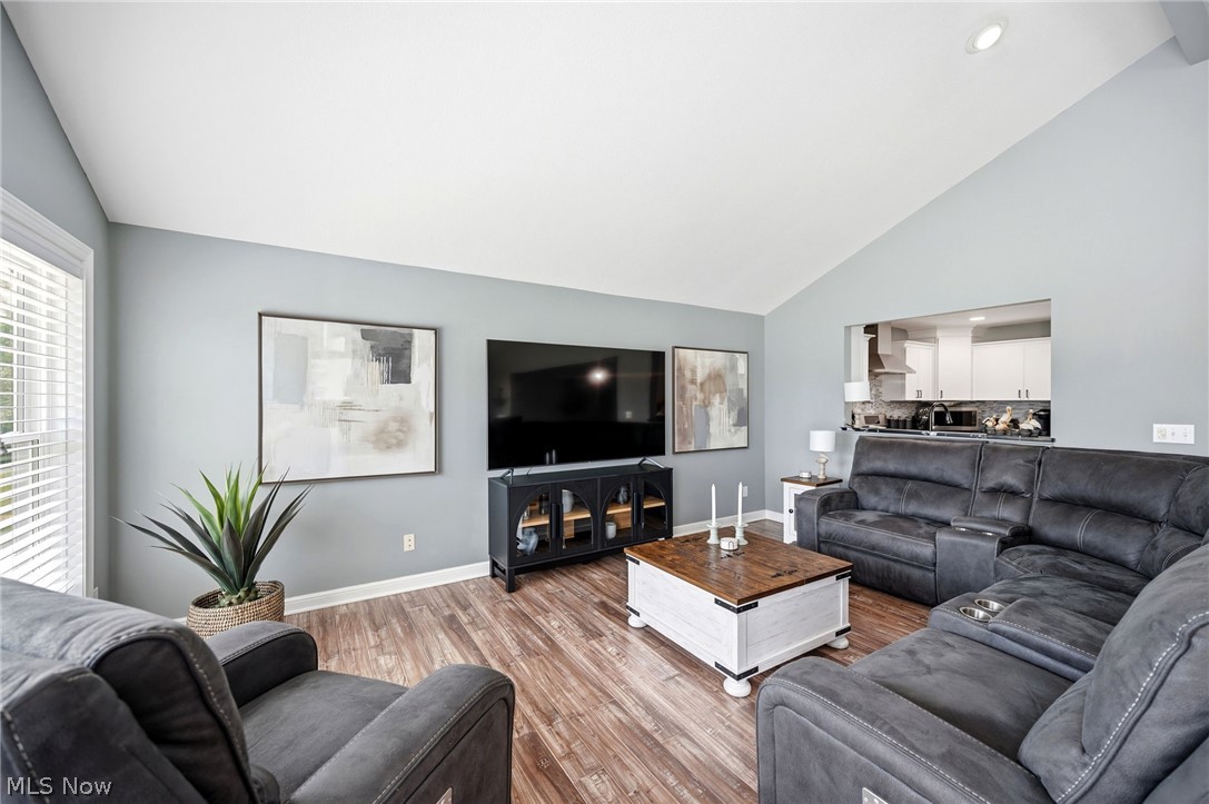 1280 Surfside Circle Property Photo 11