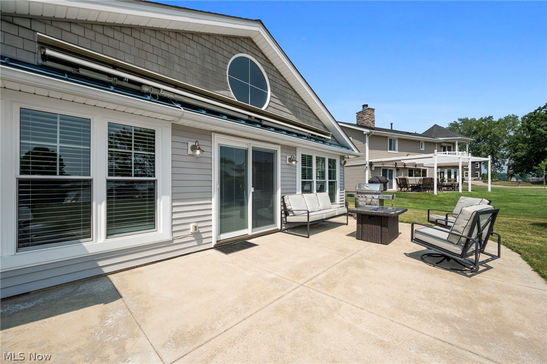 1280 Surfside Circle Property Photo 27