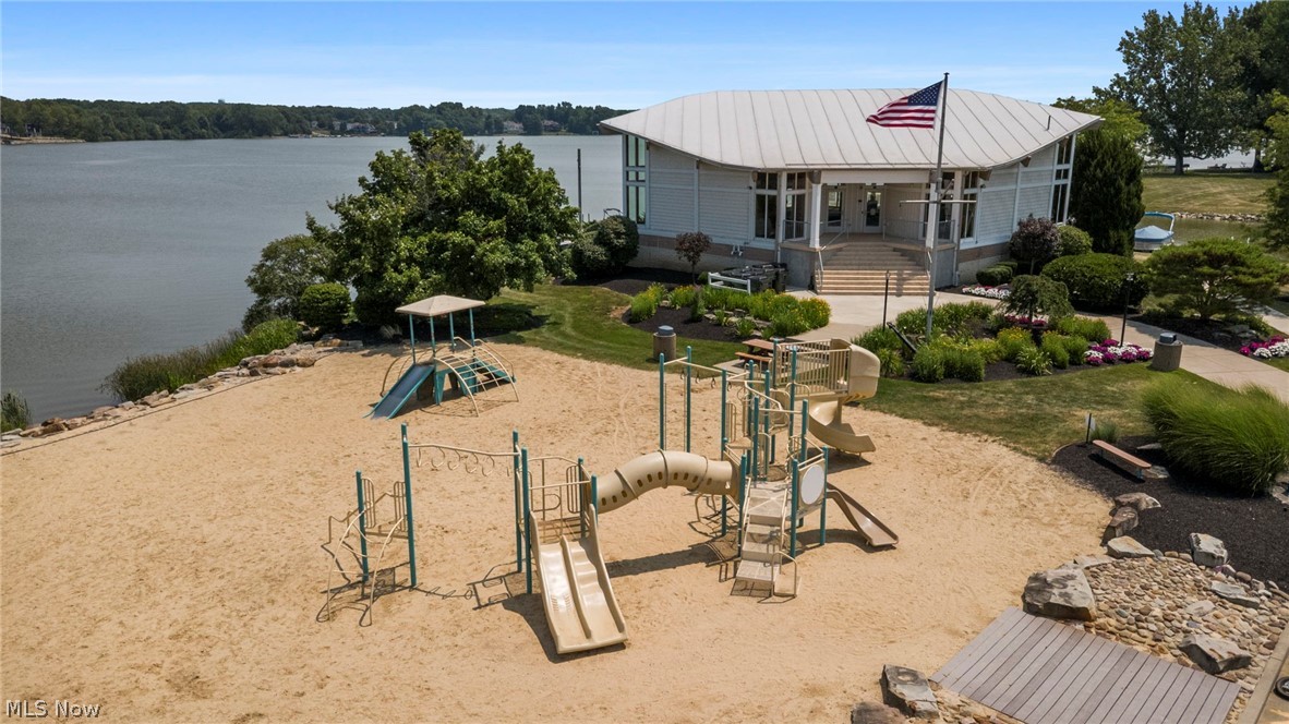 1280 Surfside Circle Property Photo 33