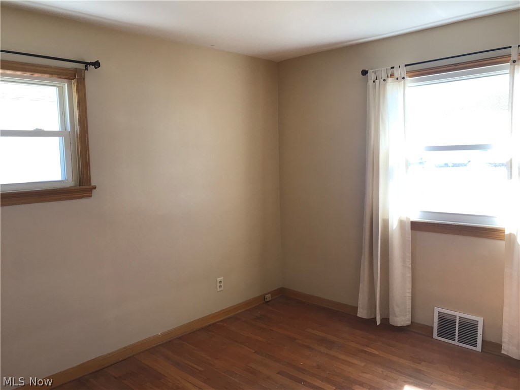 2710 Stanfield Drive Property Photo 6