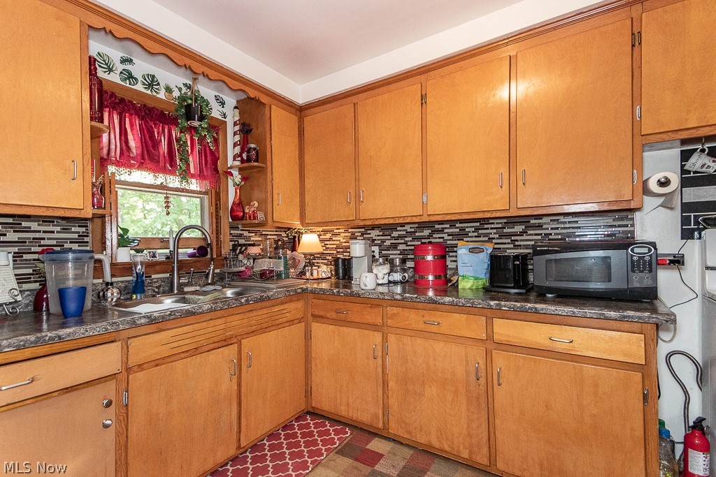 243 W Glendale Street Property Photo 10
