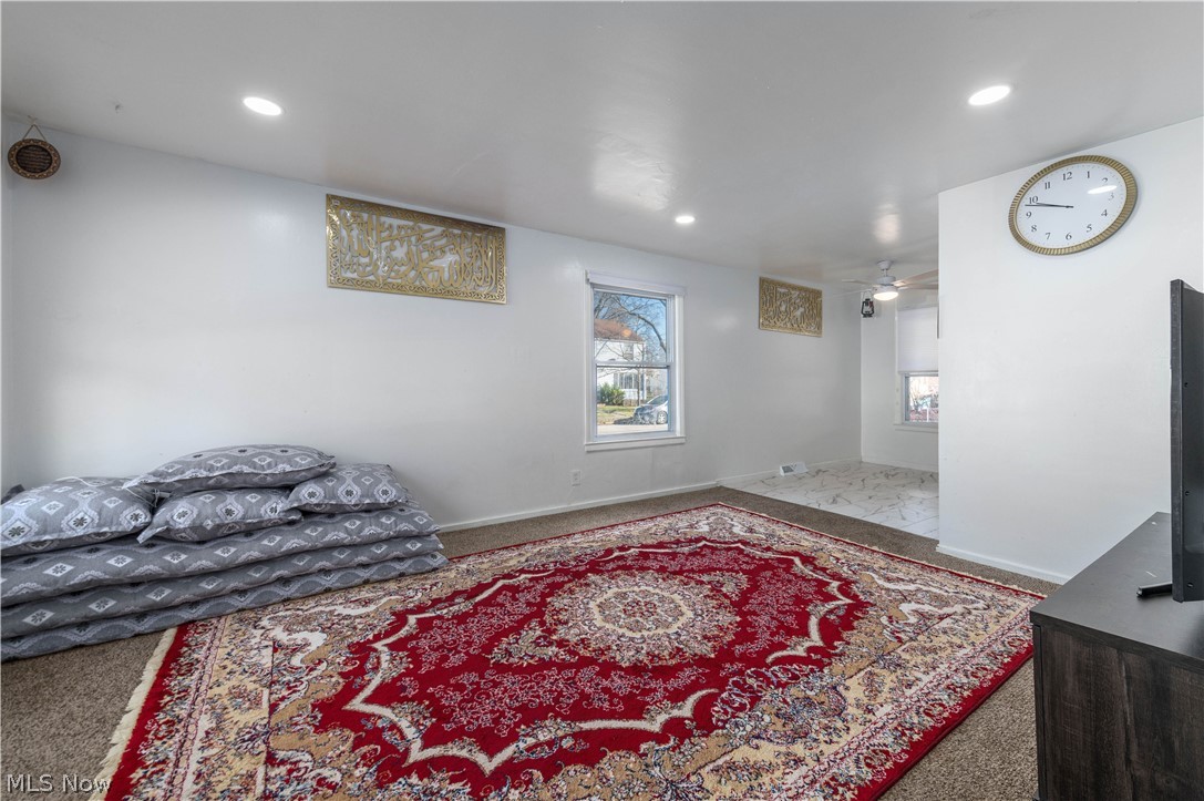 14101 Rainbow Avenue Property Photo 9
