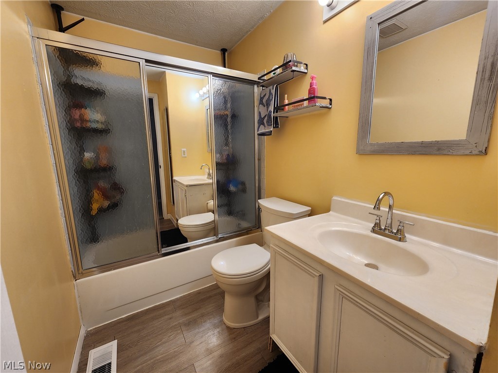 4566 Chatwood Drive Property Photo 12