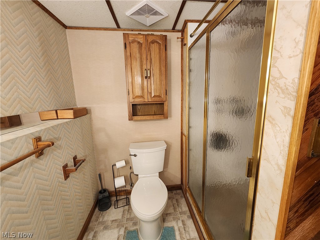 4566 Chatwood Drive Property Photo 18