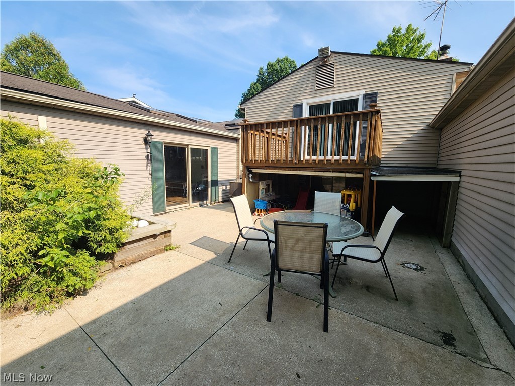 4566 Chatwood Drive Property Photo 24
