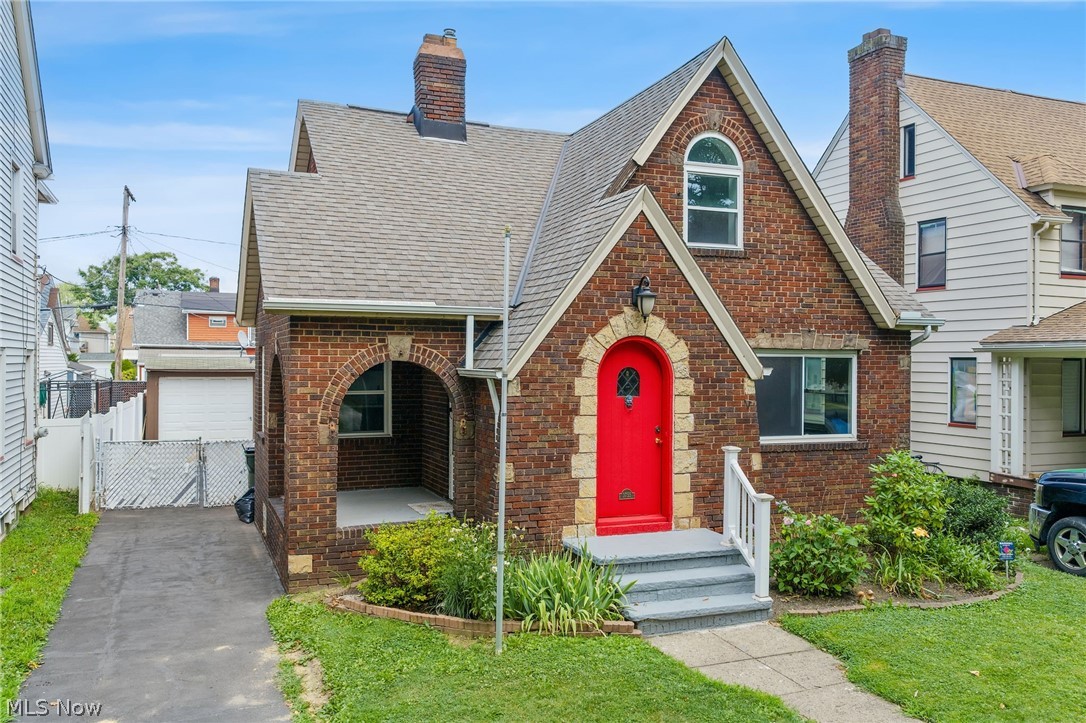 3755 Washington Park Boulevard Property Photo 10