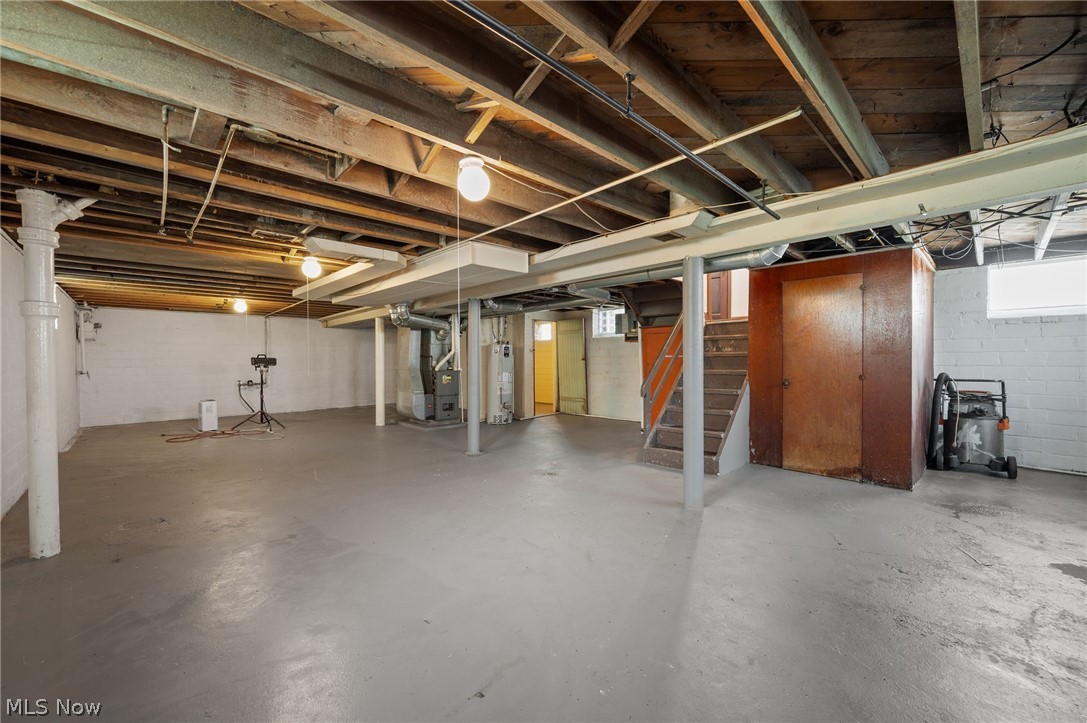 3755 Washington Park Boulevard Property Photo 29