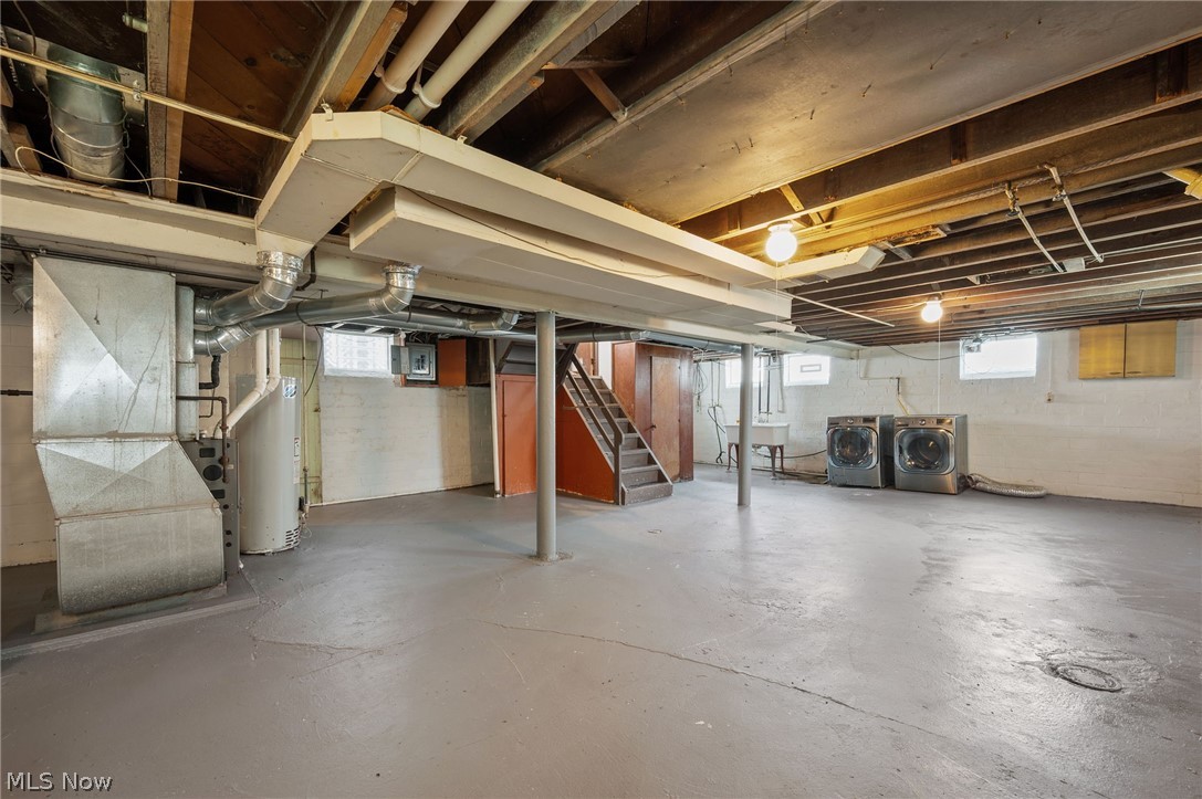 3755 Washington Park Boulevard Property Photo 30