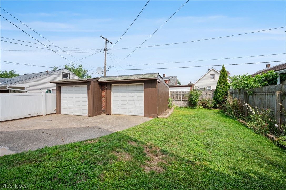 3755 Washington Park Boulevard Property Photo 33