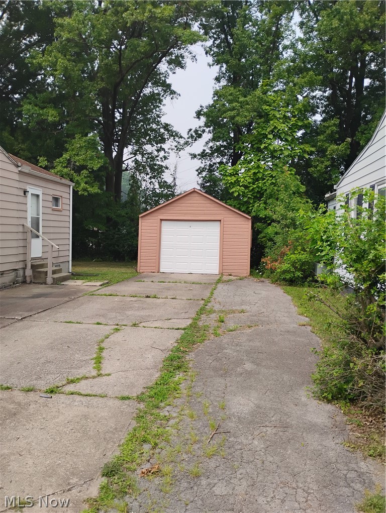 3446 Hadley Avenue Property Photo 4