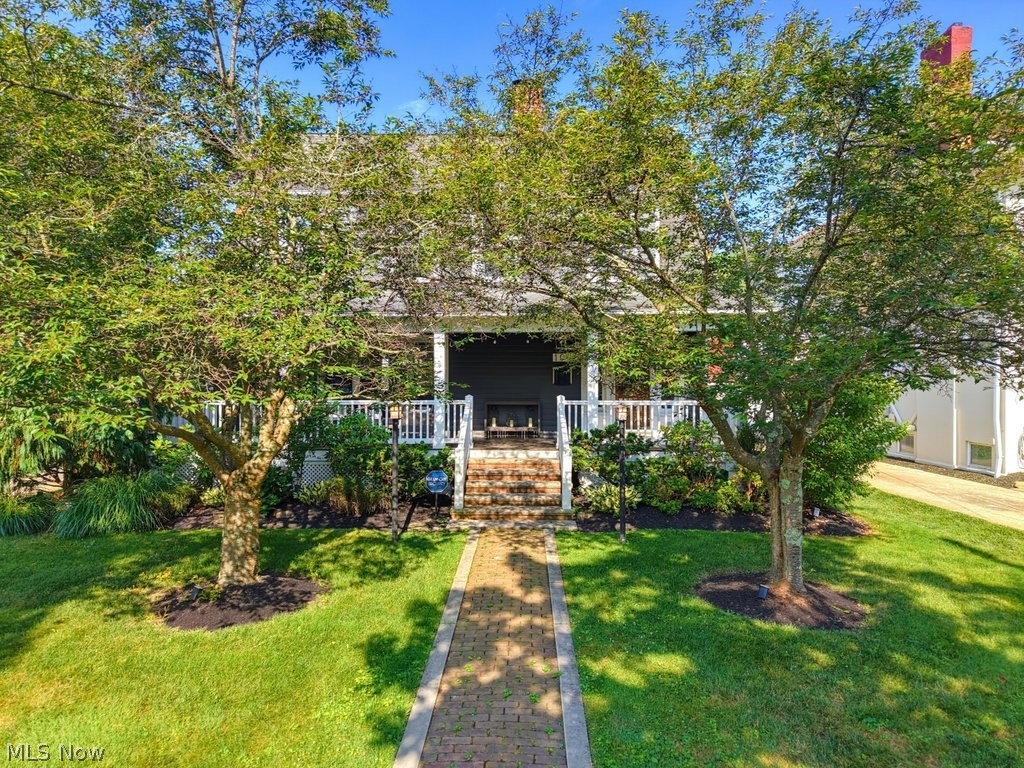 104 S Franklin Street