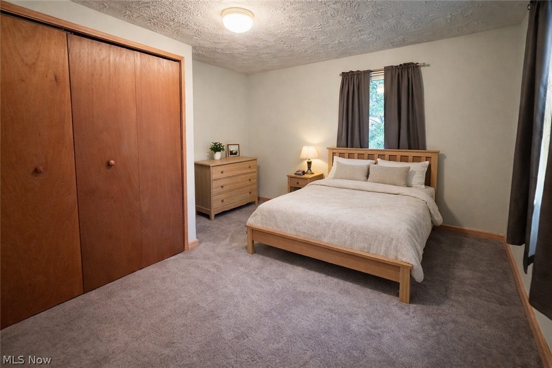 110 Railroad Street Property Photo 15