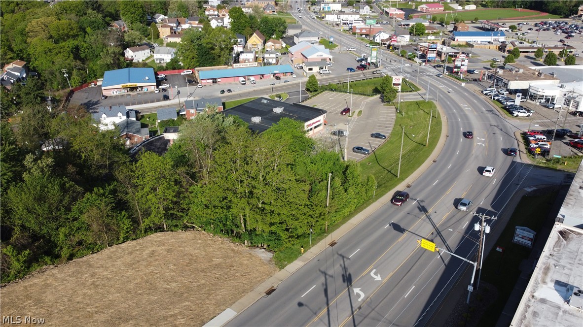 2225 Sunset Boulevard Property Photo 3