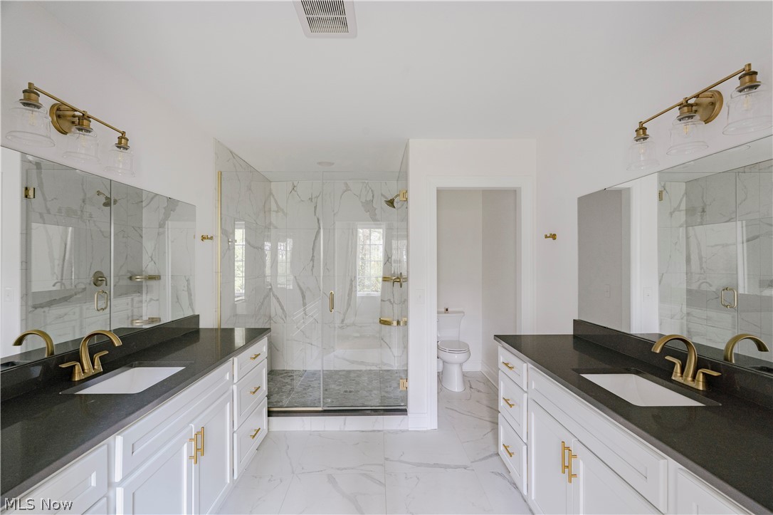 7093 Gates Mills Boulevard Property Photo 23