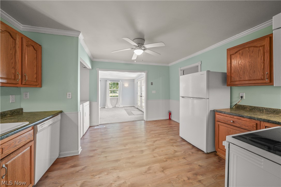 3796 Santom Road N Property Photo 5