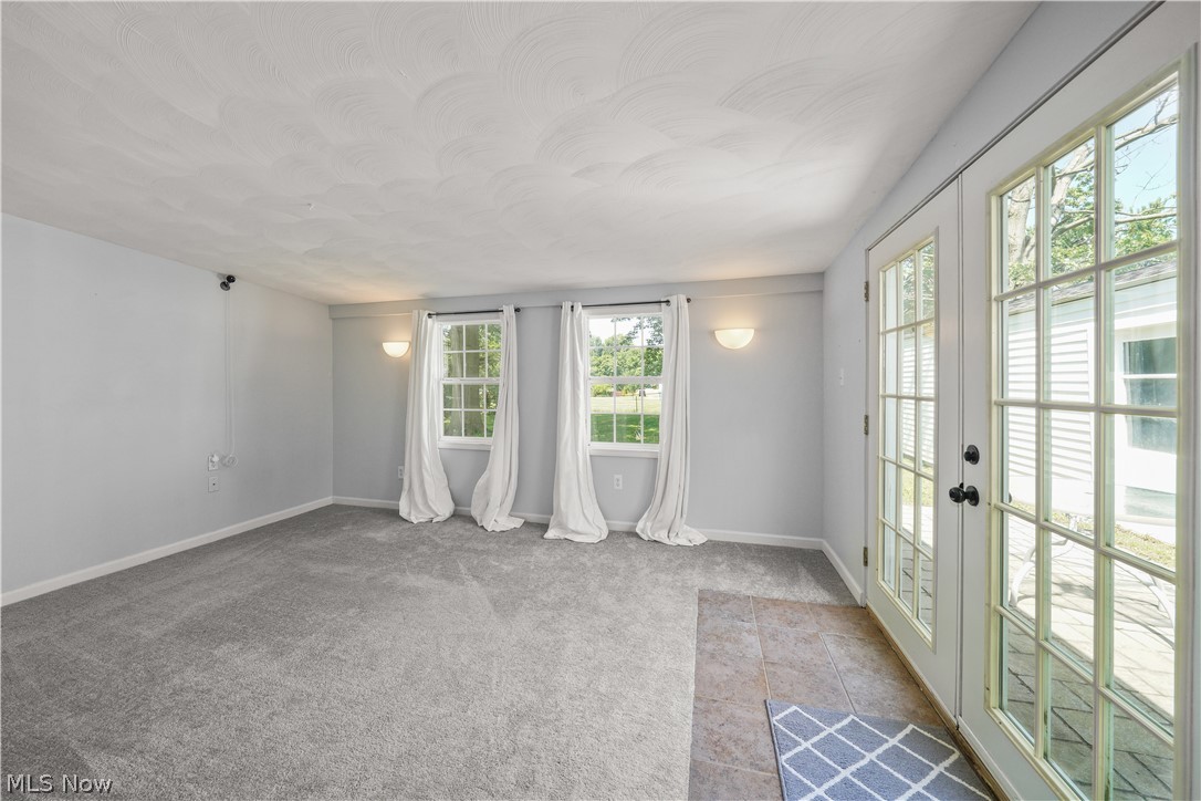 3796 Santom Road N Property Photo 10