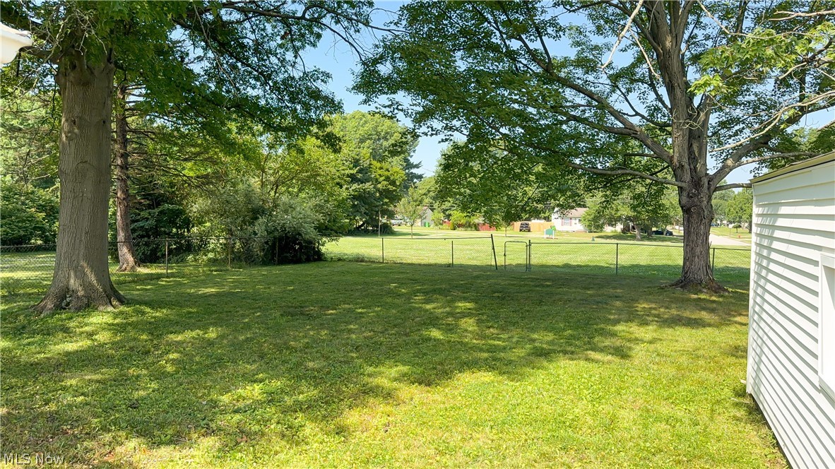 3796 Santom Road N Property Photo 20