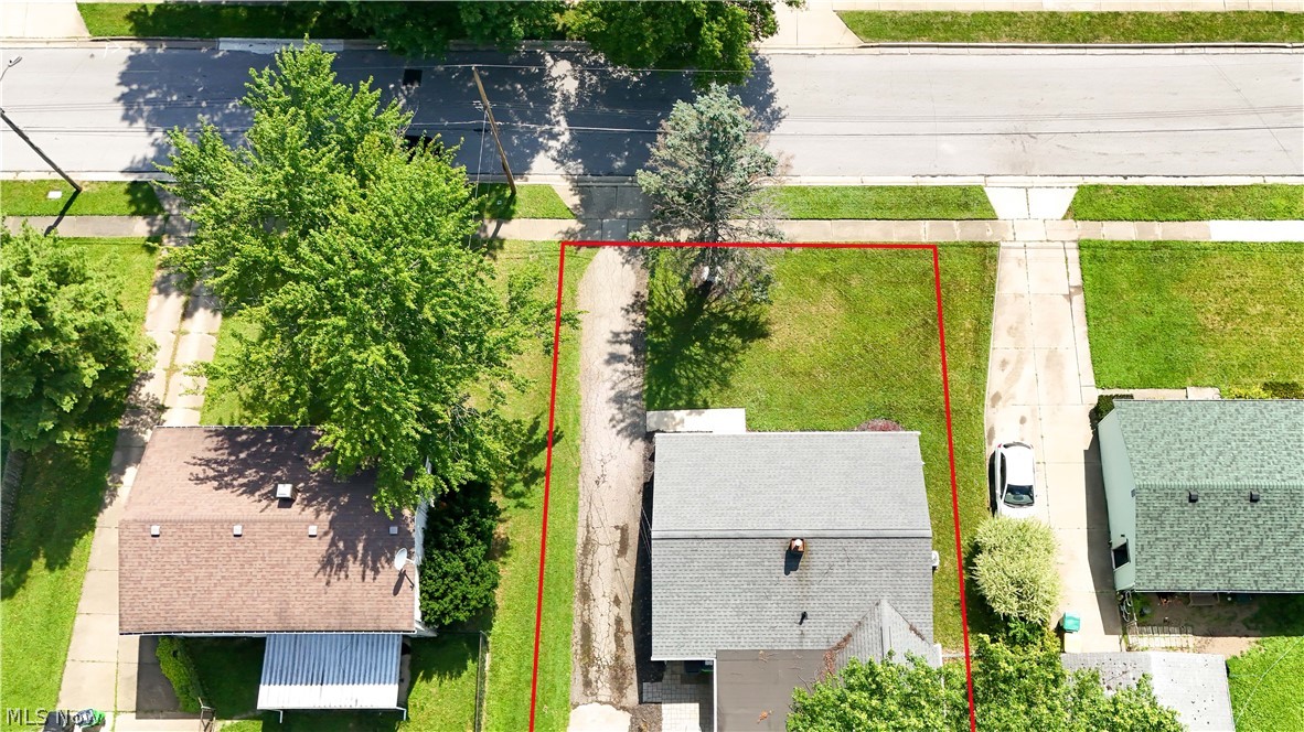 3796 Santom Road N Property Photo 25