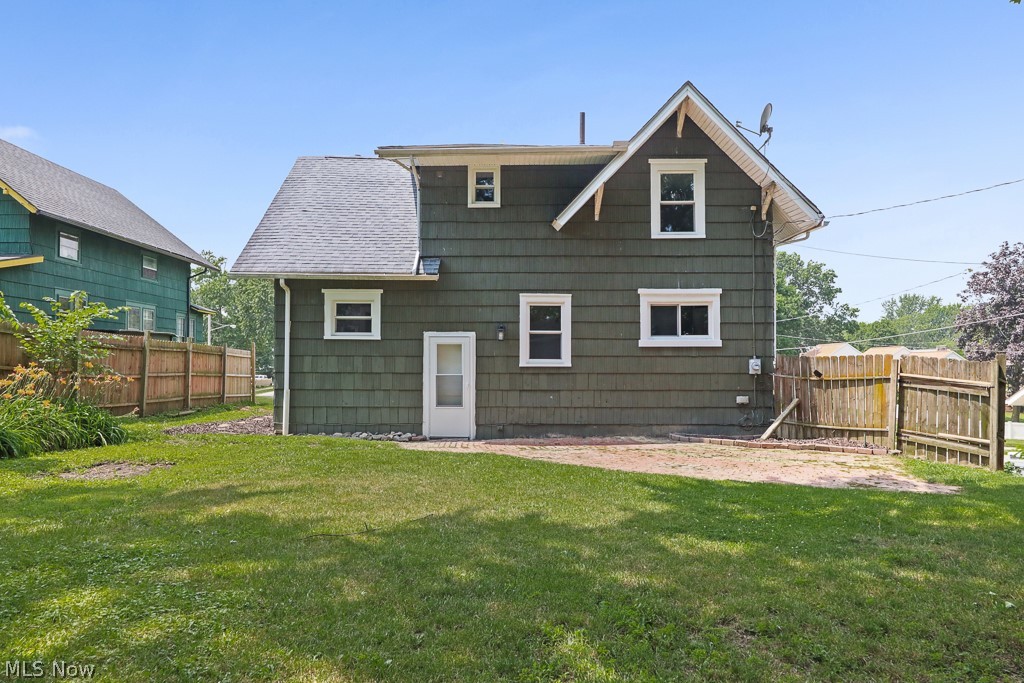 1552 Parkway Boulevard Property Photo 4