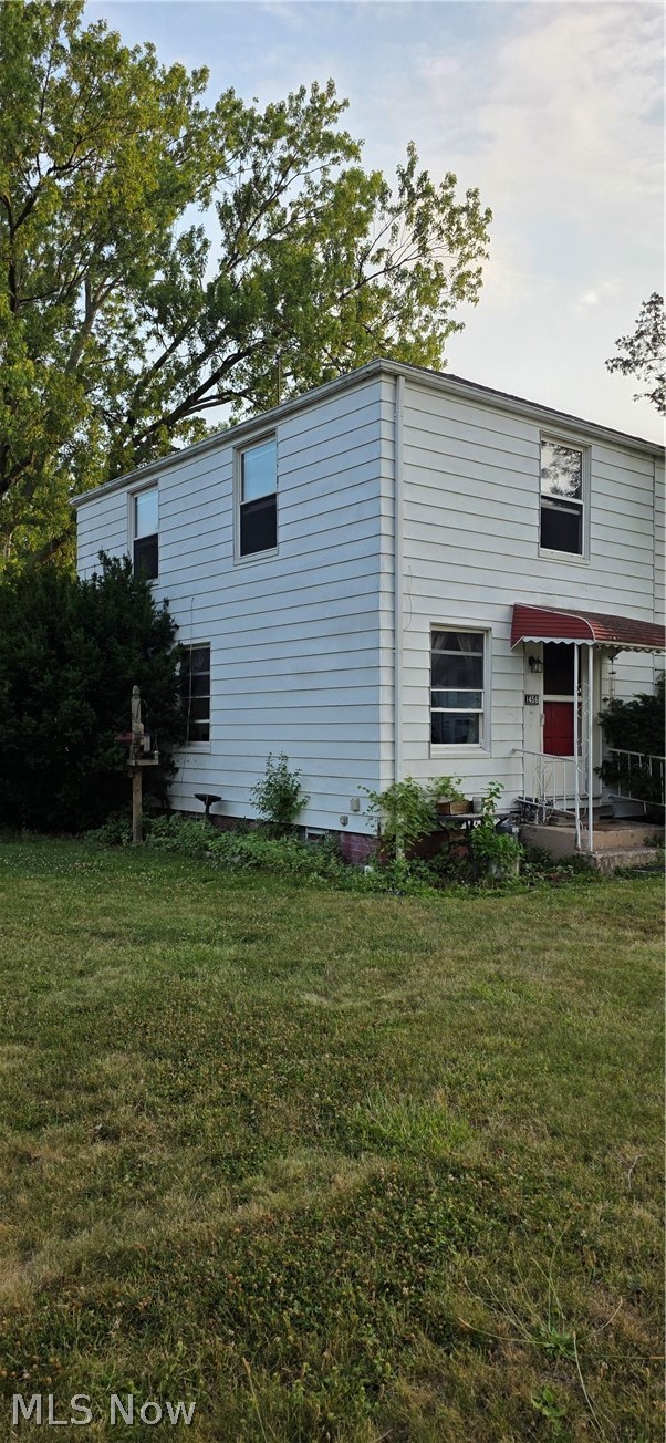 1456 E 250th Street Property Photo 1
