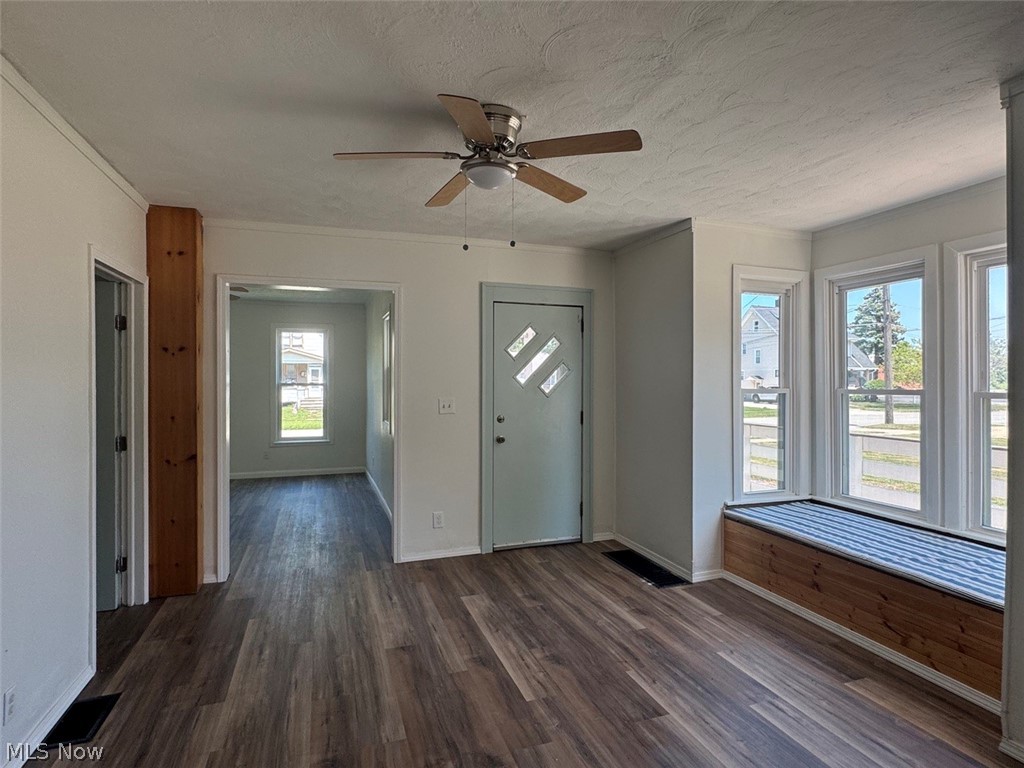 1638 W 6th Street Property Photo 7