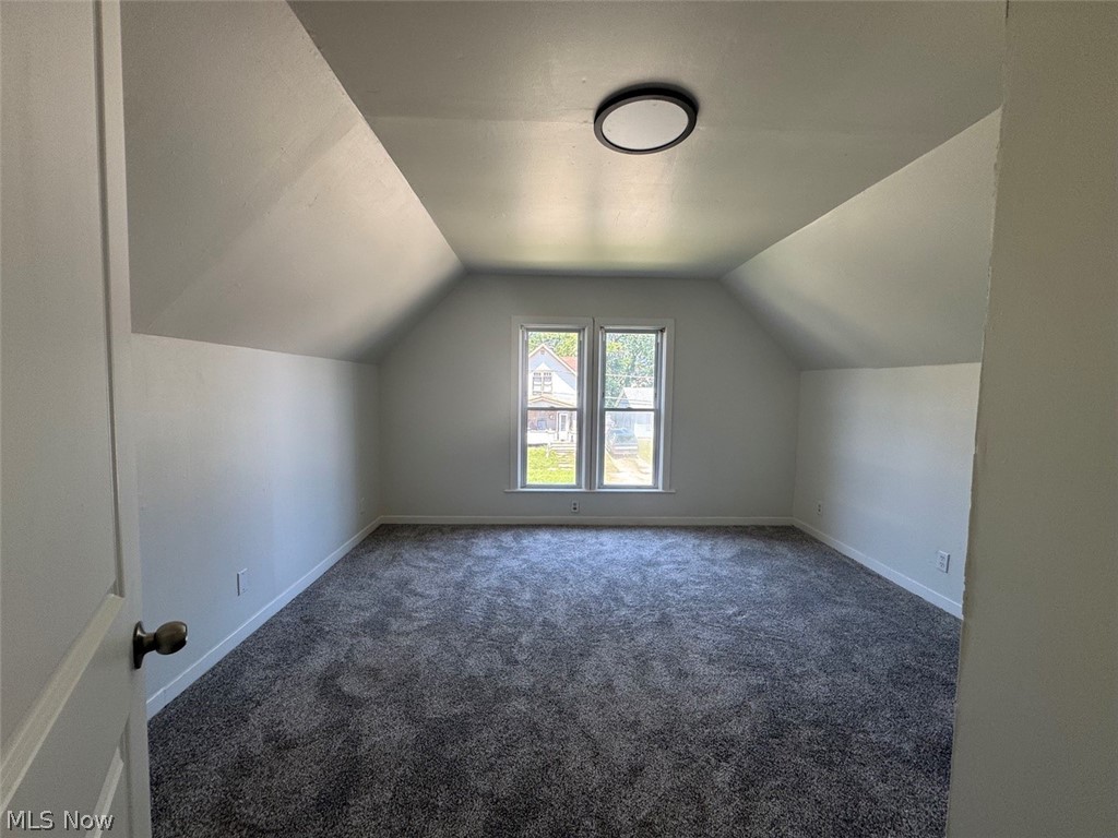 1638 W 6th Street Property Photo 20