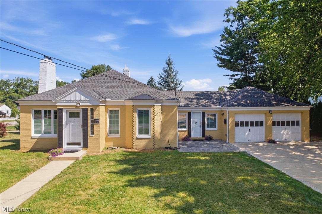 25498 Wolf Road Property Photo 1