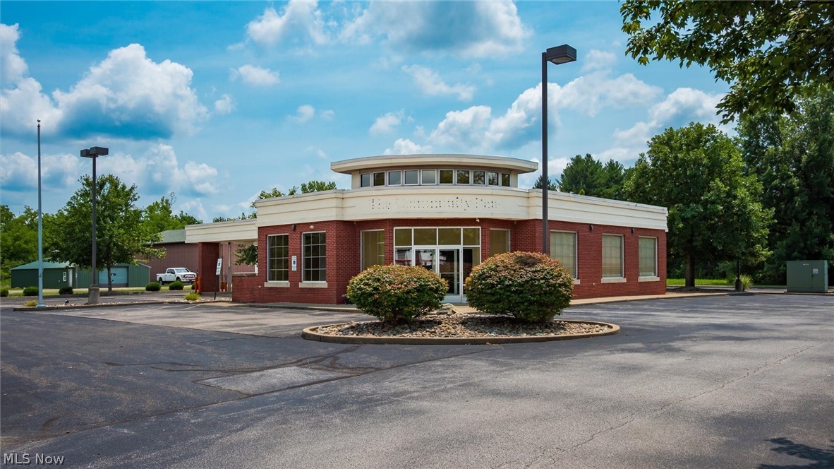 61246 Southgate Road Property Photo 4