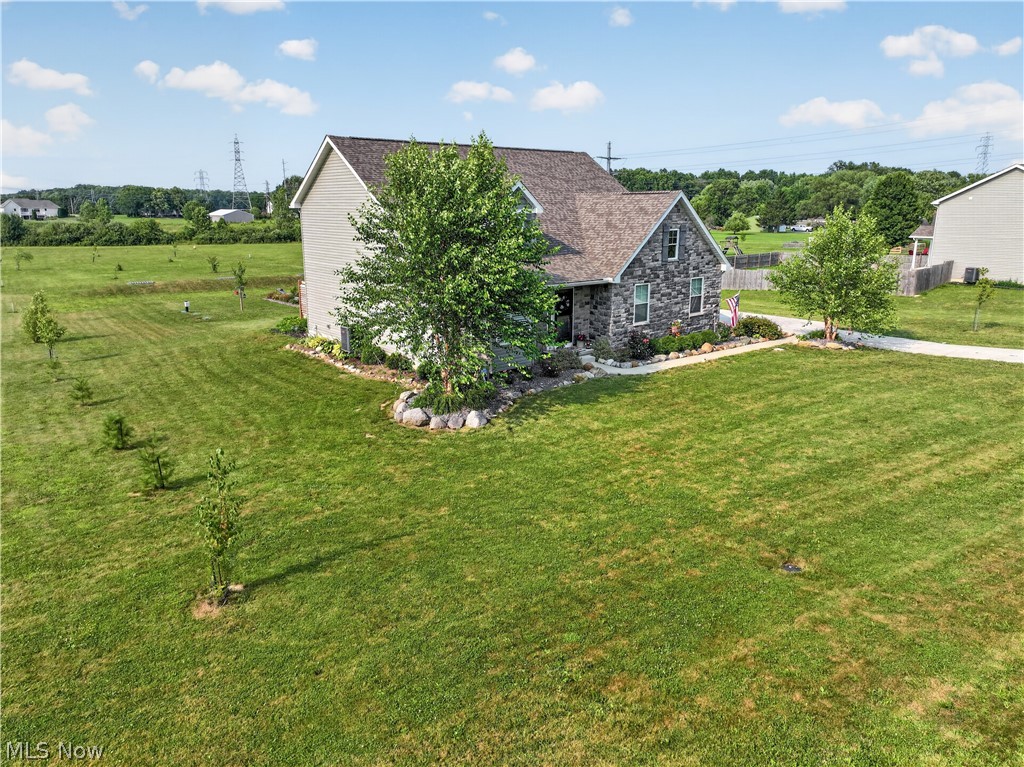 48600 Middle Ridge Road Property Photo 5