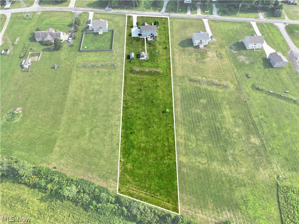 48600 Middle Ridge Road Property Photo 12