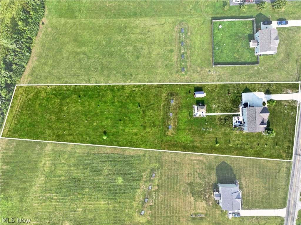 48600 Middle Ridge Road Property Photo 13