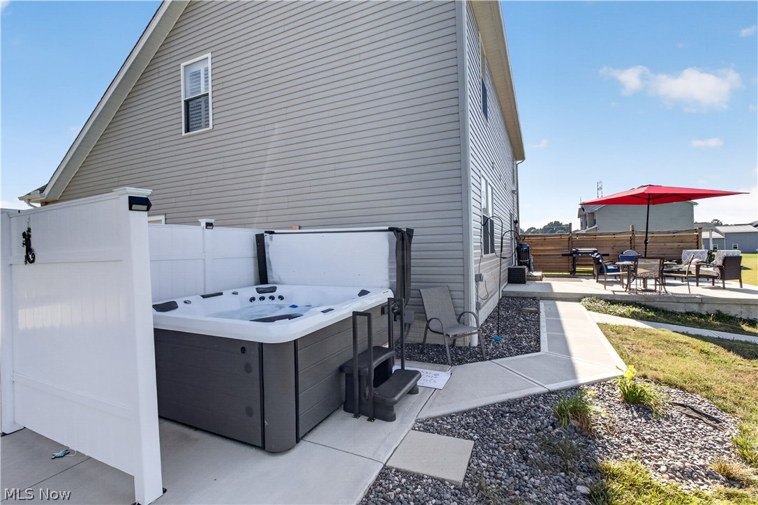 48600 Middle Ridge Road Property Photo 16