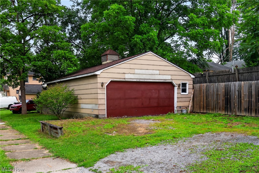 583 Hillsdale Drive Nw Property Photo 19
