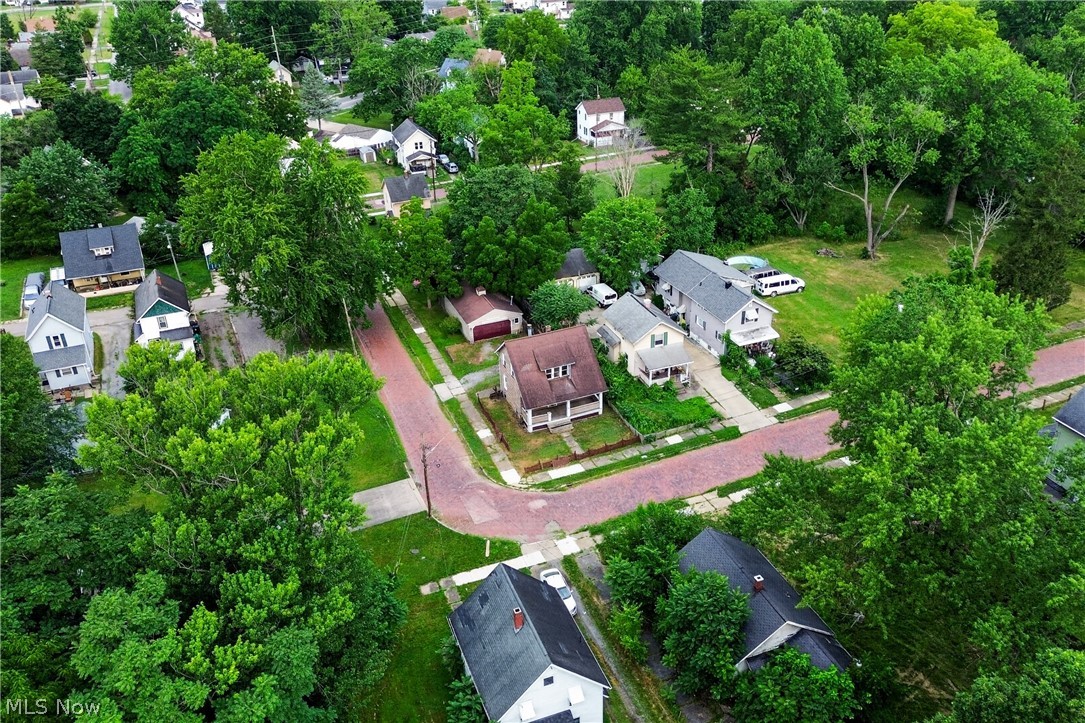 583 Hillsdale Drive Nw Property Photo 30
