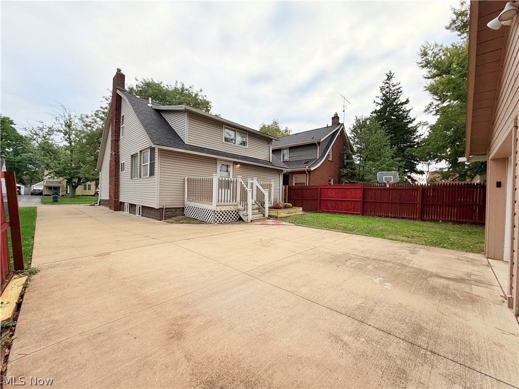 26 Clifton Drive Property Photo 3