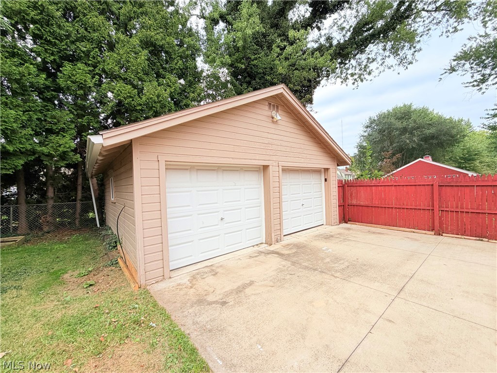 26 Clifton Drive Property Photo 4