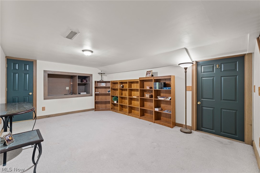 53 Hudson Common Drive Property Photo 34