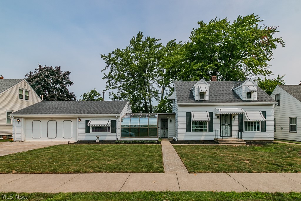 29127 Forestgrove Road Property Photo 2