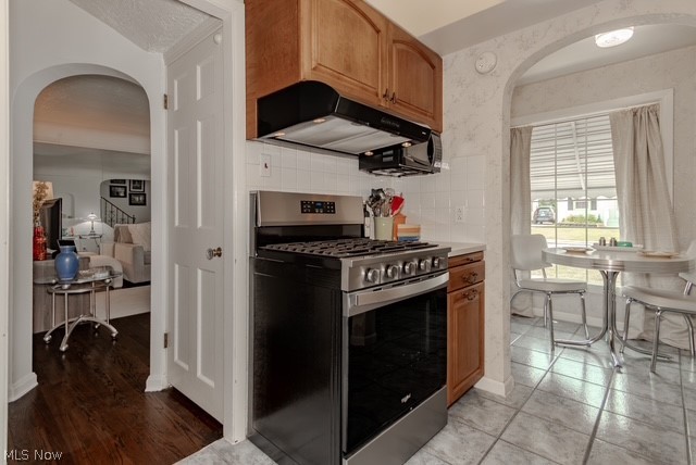 29127 Forestgrove Road Property Photo 8