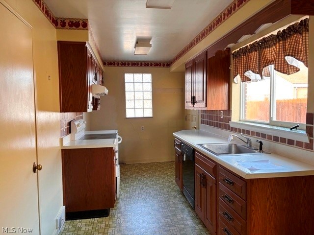 125 Bird Way Property Photo 8