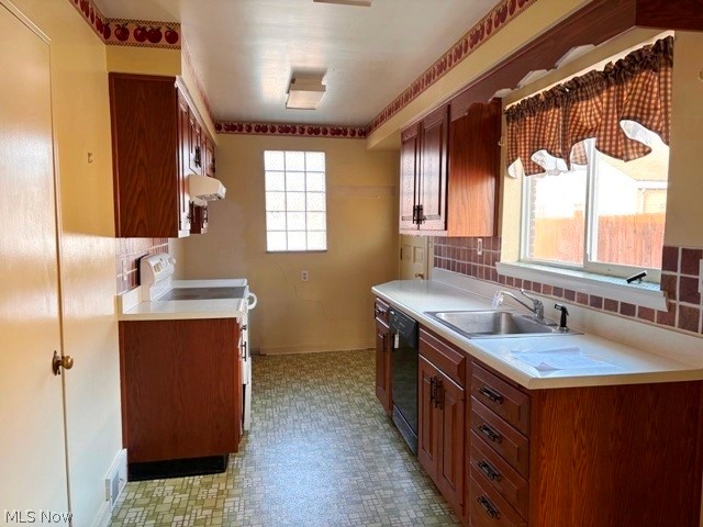 125 Bird Way Property Photo 9