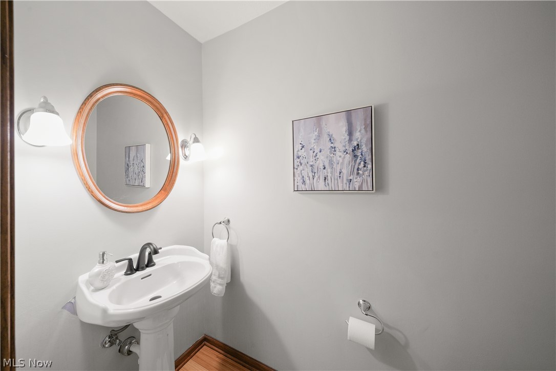 698 Deep Woods Drive Property Photo 24