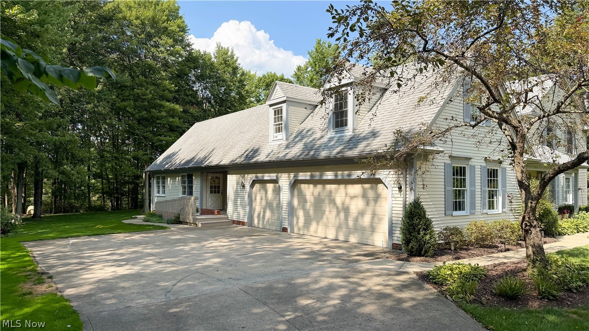 698 Deep Woods Drive Property Photo 44