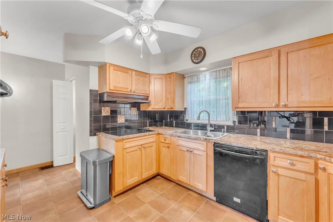 748 Evergreen Drive Property Photo 16
