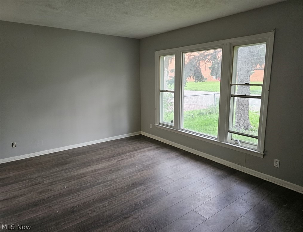 898 Wayside Road Property Photo 13
