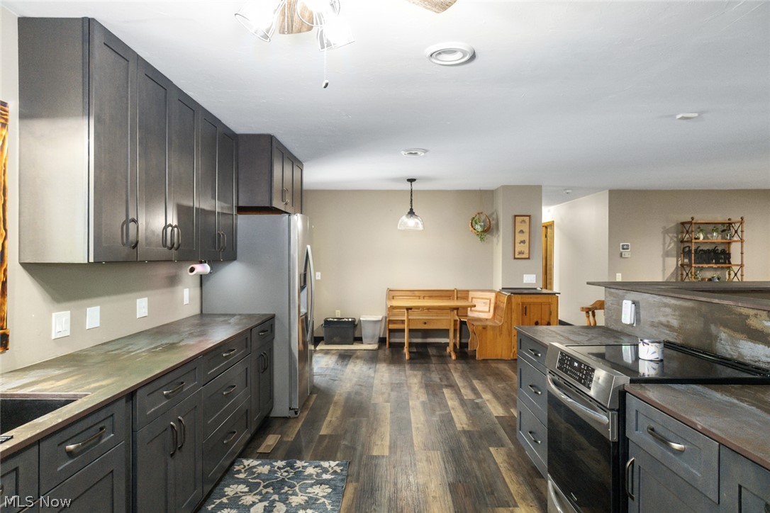 44123 Albrecht Road Property Photo 9