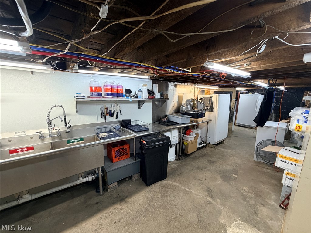 46 S Leavitt Road Property Photo 25