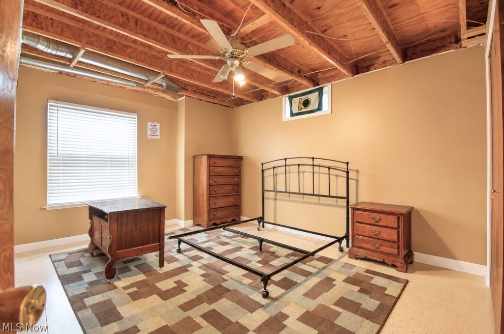 5566 River Road Property Photo 35