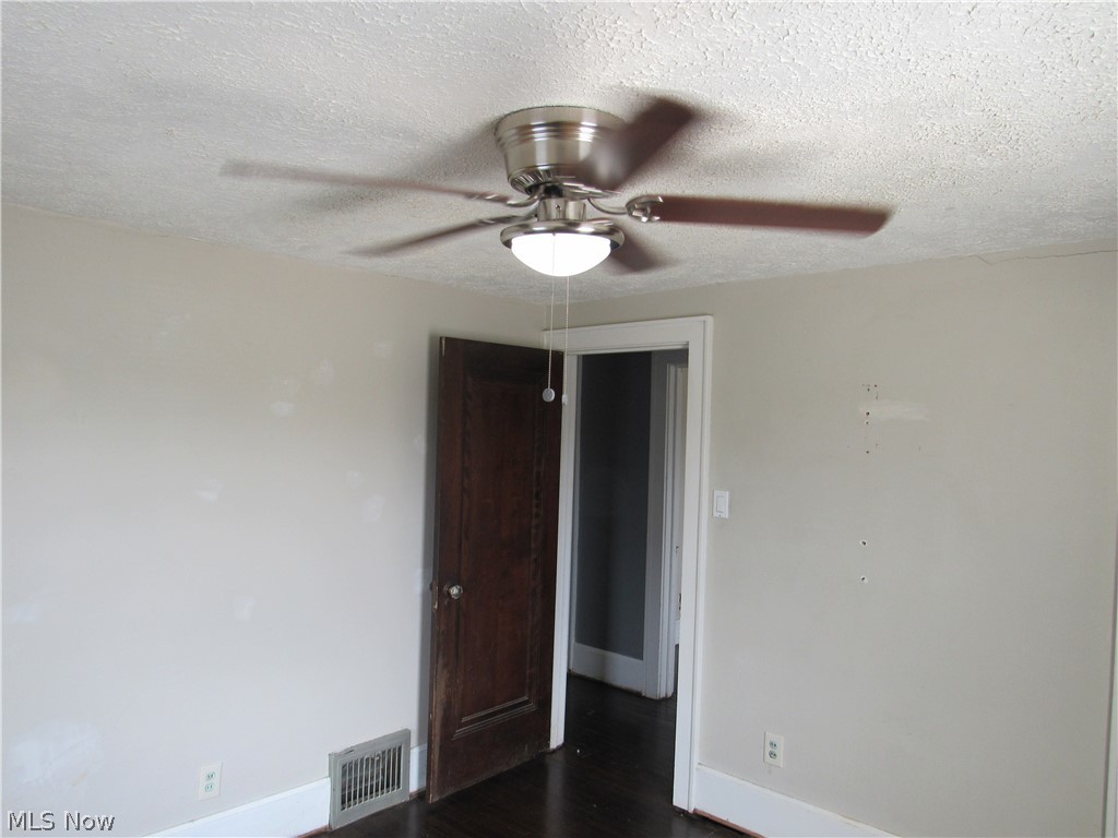 700 Glendora Avenue Property Photo 20