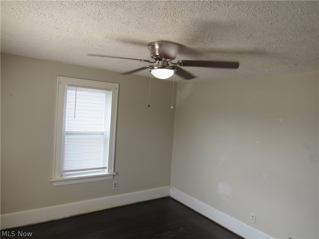 700 Glendora Avenue Property Photo 21